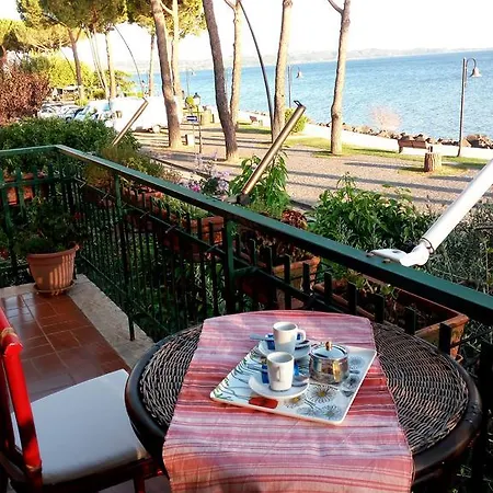 Appartement Vigna Rosa Lakeside